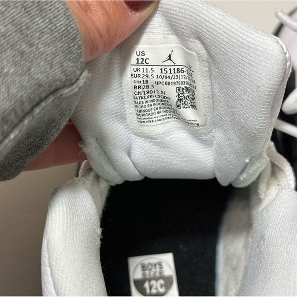 Air Jordans 12 “Red Taxi” Unisex Toddler Size 12 Sneakers - Picture 16 of 16